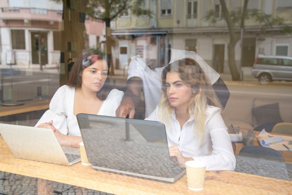 How European Entrepreneurs in Asia Can Access US Markets with an LLC