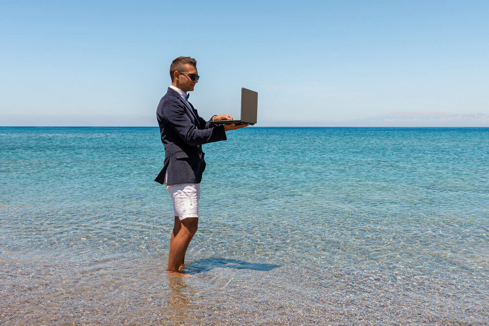 Form 5472 & BOI from Bali: Annual Must-Dos for Disregarded LLC Owners Abroad